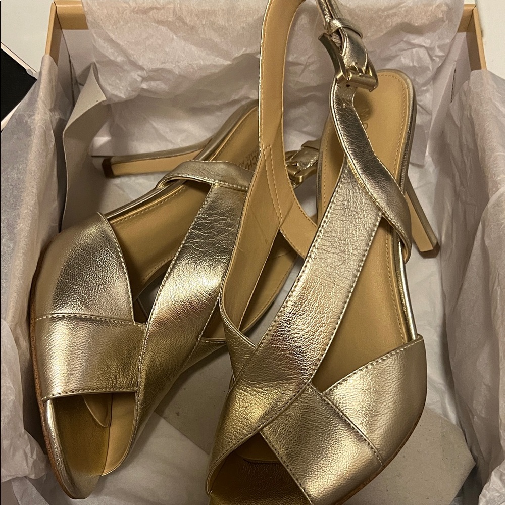 MICHAEL Michael Kors Pale Gold Box Label – Heeled Sandal